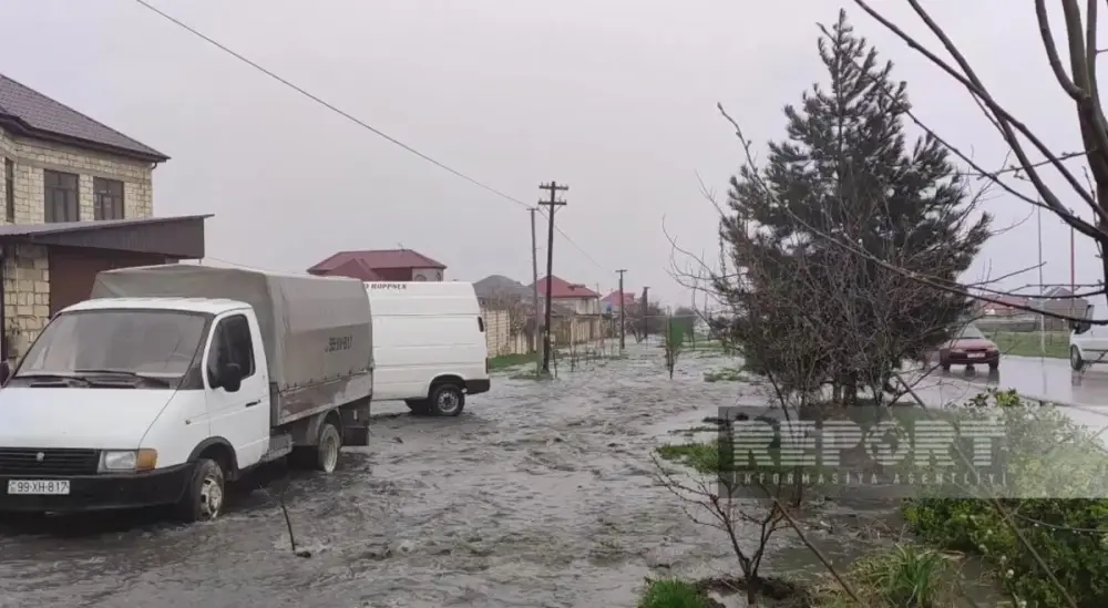 Qubada evləri su basdı - Fotolar