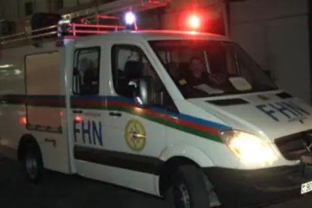 Bakıda 9 nəfər yağışın əsirinə çevrildi: Onların 4-ü uşaqdır - Video 