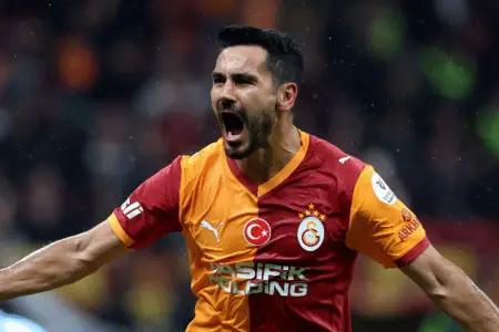 "Qalatasaray"ın ulduzu ən böyük arzusunu açıqladı