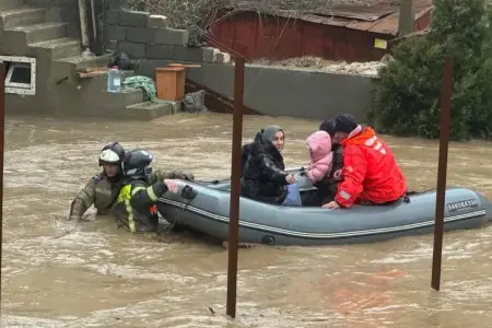 Dağıstanda sel fəlakəti: Yüzlərlə ev su altında qaldı