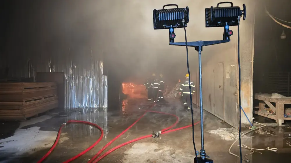 SON DƏQİQƏ: Binəqədidəki anbar yanğını məhdudlaşdırıldı - Yeniləndi