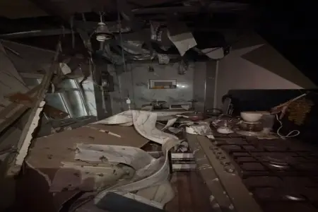 Yaşayış evində partlayış: Xəsarət alan var - VİDEO