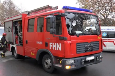 Sumqayıtda mebel sexində yanğın - Video