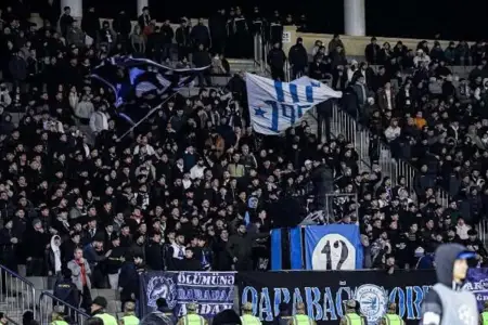 “Qarabağ” uşaqlara da biletləri pulsuz etdi