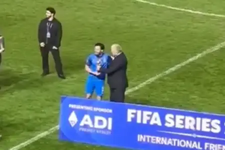 Elvin turnirin ən yaxşı oyunçusu seçildi – VİDEO