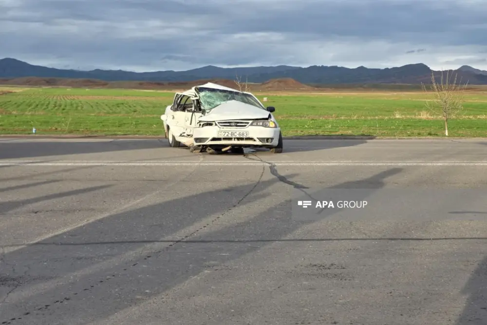 Naxçıvanda qəza oldu, 3 nəfər xəsarət aldı – FOTOLAR