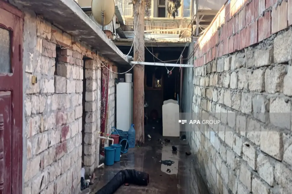 Gəncədə yaşayış binasında yanğın oldu, sakinlər təxliyə edildi - FOTO