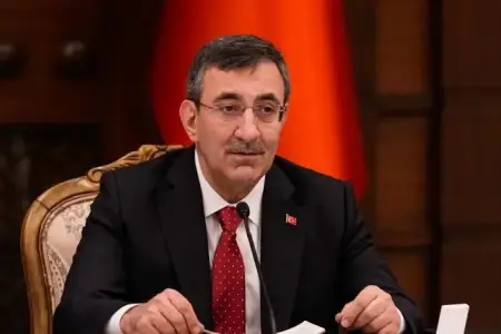 Cevdet Yılmaz Azərbaycana gəldi – Yeniləndi