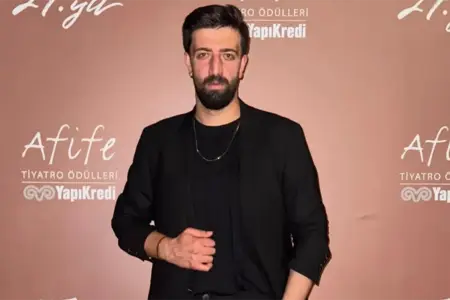 “Eşref Rüya”nın aktyoru vəfat etdi