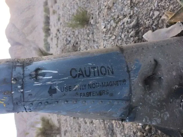 İrandan ABŞ-yə ağır zərbə: F-35 qalıqları nümayiş etdirildi - Foto 