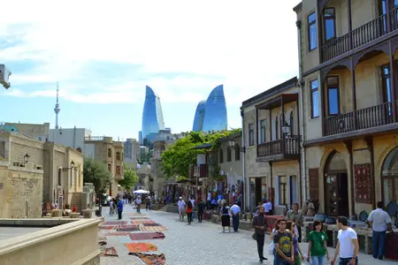 2 ayda ölkəmizə gələn turistlərin sayı açıqlandı