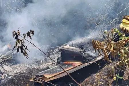 Filippində yük təyyarəsi qəzaya uğradı – 2 pilot öldü