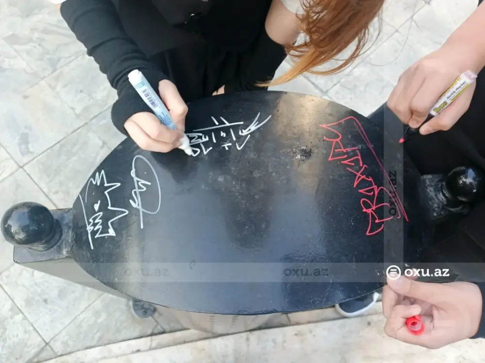 Nizami Kino Mərkəzinin divarlarına qraffiti çəkən şəxslərin FOTOLARI