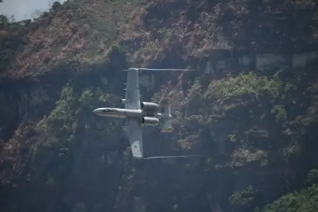 İranla müharibədə ABŞ-ın daha bir qırıcısı qəzaya uğradı