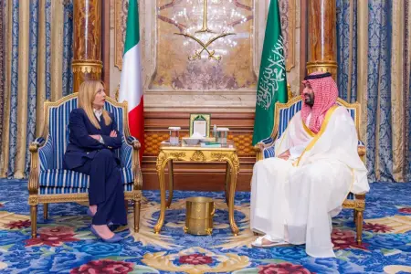 Meloninin Körfəz "missiyası": Avropa üçün yeni enerji xəritəsi cızılır