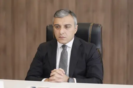 Yeni sədr qaynını da AAYDA-ya gətirdi - Bu vəzifəyə təyin etdi