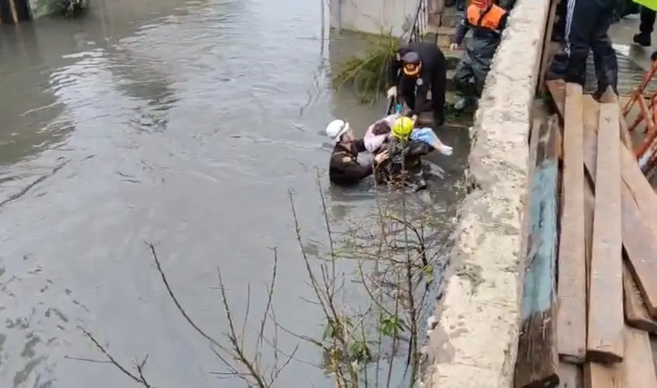 Keşlədə evləri su basdı - VİDEO