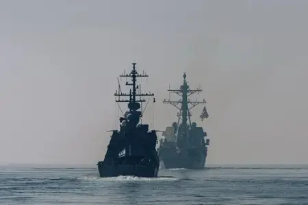 Hizbullah İsrail gəmisini vurdu