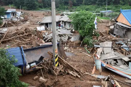 Pakistanda daşqınlar nəticəsində ölənlərin sayı 45-ə çatdı