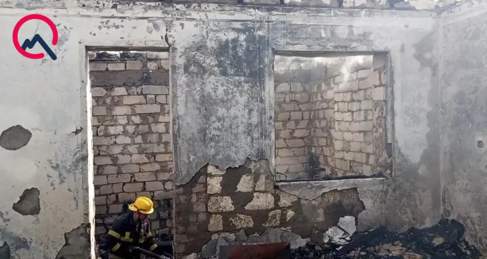 Beyləqanda 5 otaqlı ev yanaraq kül oldu – FOTOLAR