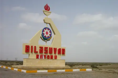 Biləsuvarda həyətdə qadın meyiti tapıldı