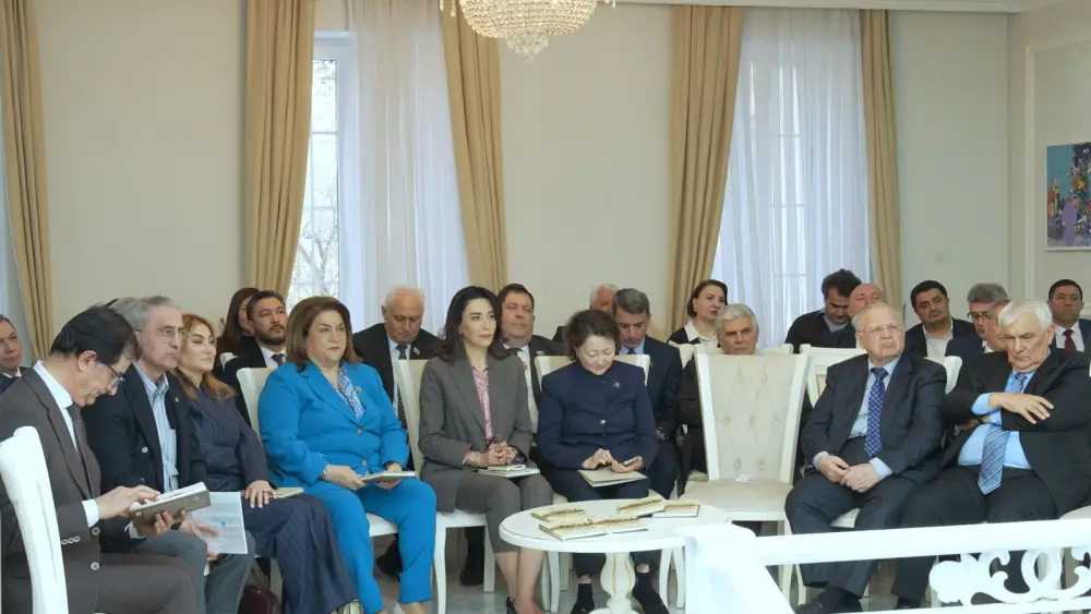 Vilayət Quliyevin “Polşa-Litva tatarları Azərbaycanda” kitabının təqdimatı keçirildi – VİDEO