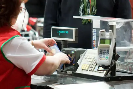 Bakıda marketdə növbə üstündə dava – 38 yaşlı kişi cəzalandırıldı