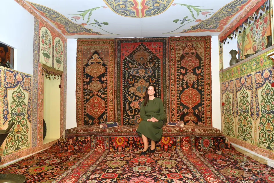 Litvanın Baş naziri Xalça Muzeyini ziyarət etdi – FOTOLAR