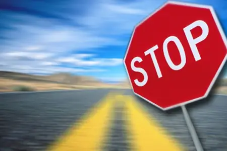 Quba–Xınalıq yolunda sürüşmə: Qaya və torpaq yola töküldü - Foto 