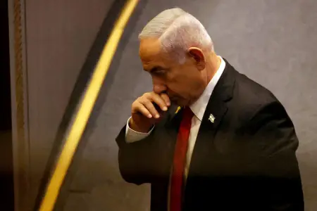 Netanyahu məhkəməsinin təxirə salınmasını istədi
