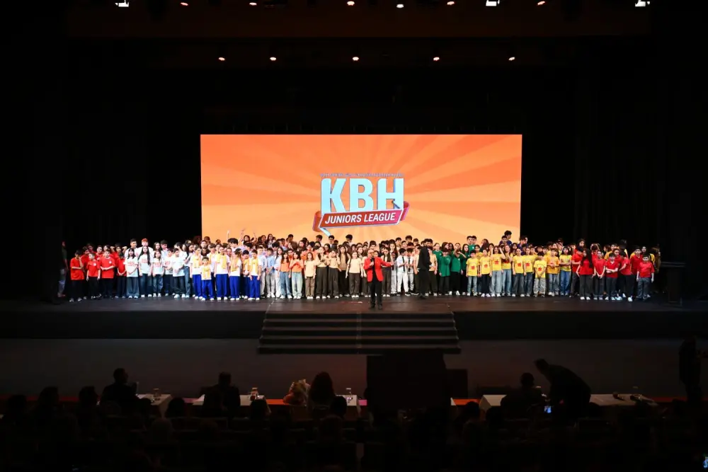 Bir kubok, min gülüş, bir əbədi ad!