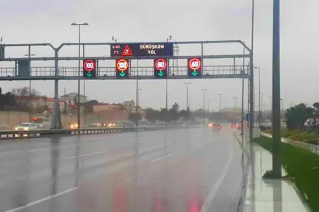 Bu yolda sürət həddi endirildi