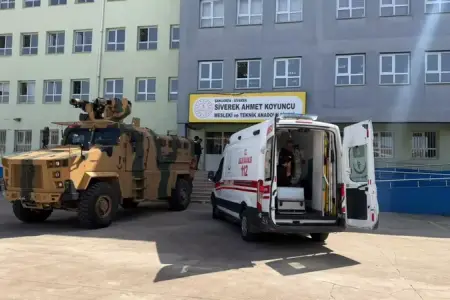 Məktəbə silahlı hücum- Şagirdlər girov götürüldü - Bu ölkədə