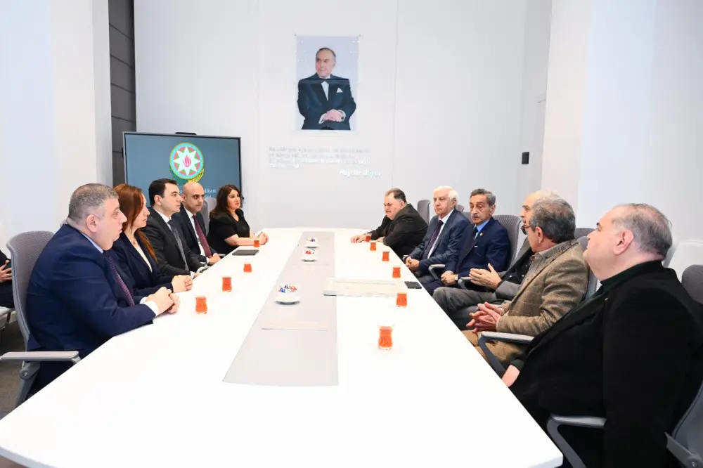 Ramiz Həsənoğlu təltif edildi - Fotolar 