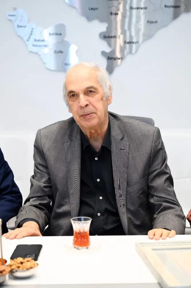 Ramiz Həsənoğlu təltif edildi - Fotolar 