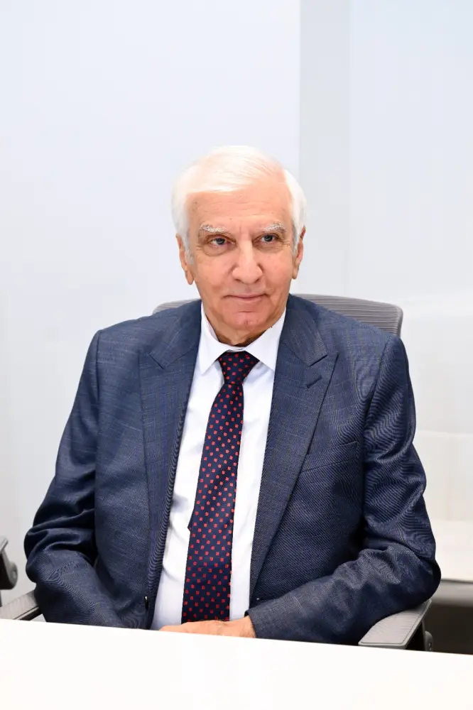 Ramiz Həsənoğlu təltif edildi - Fotolar 