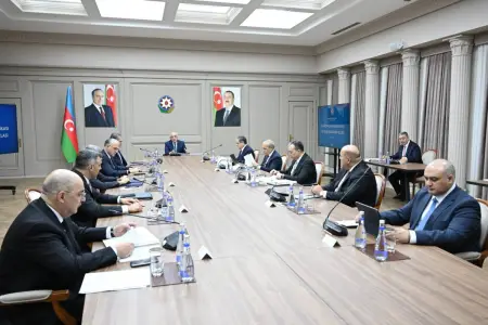 Əli Əsədov büdcə ilə bağlı tapşırıqlar verdi