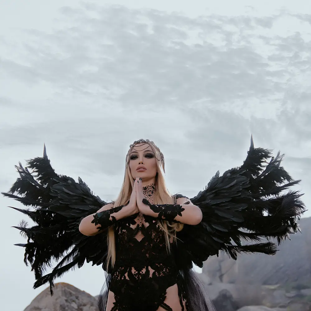 Nura Suri "Nağıl" layihəsini təqdim etdi – VİDEO