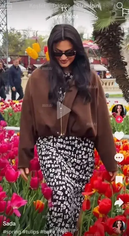 Bulvarda gülləri əzənlər blogerlər imiş – ADLAR