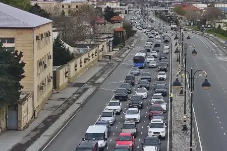 Bu yollarda tıxac var