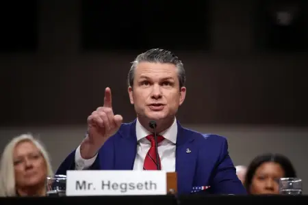 Heqset İranla müharibəyə səbəb olduğu üçün vəzifədən gedir