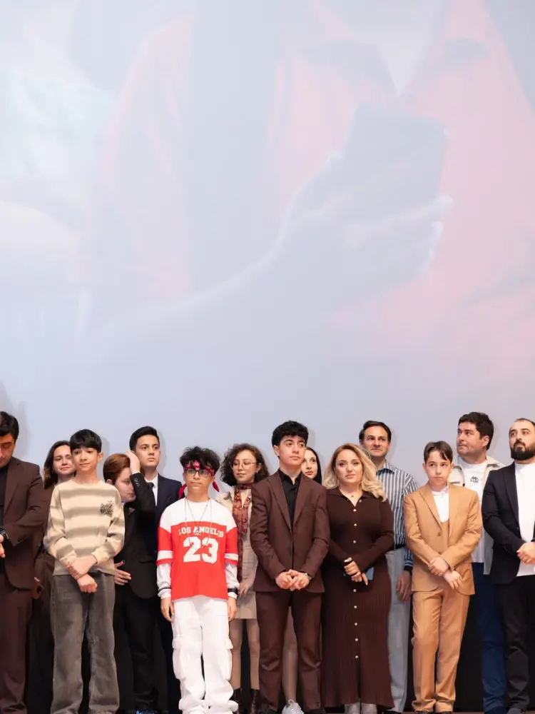 Leyla və Alyona Əliyevalar film təqdimatında – FOTOLAR