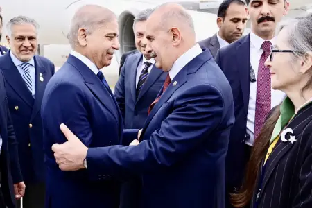 Şahbaz Şərif Türkiyədə səfərdədir