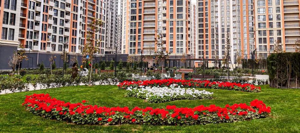 Ev sahibi olmaq istəyənlərin NƏZƏRİNƏ: “Park Yasamal”dan həm hazır, həm tikintisi davam edən mənzillər – “Kristal!”