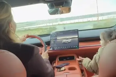 "Qəsdən yayıblar" - Bağça müdiri videosundan DANIŞDI 