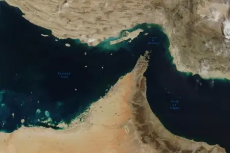 İran Hörmüz boğazını açdı