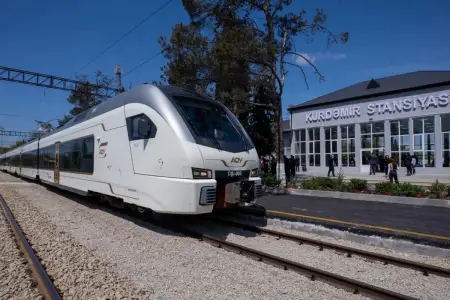 Kürdəmirə qatarla getmək istəyənlərin NƏZƏRİNƏ!