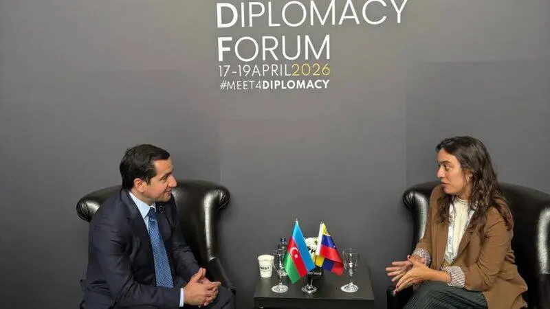 Hikmət Hacıyev Andrea Corao Faria ilə görüşdü - Foto