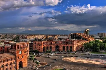 İrəvanın poliqonlarından birində partlayış oldu