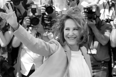 Hollivud filmləri ilə tanınan fransalı aktrisa vəfat edib